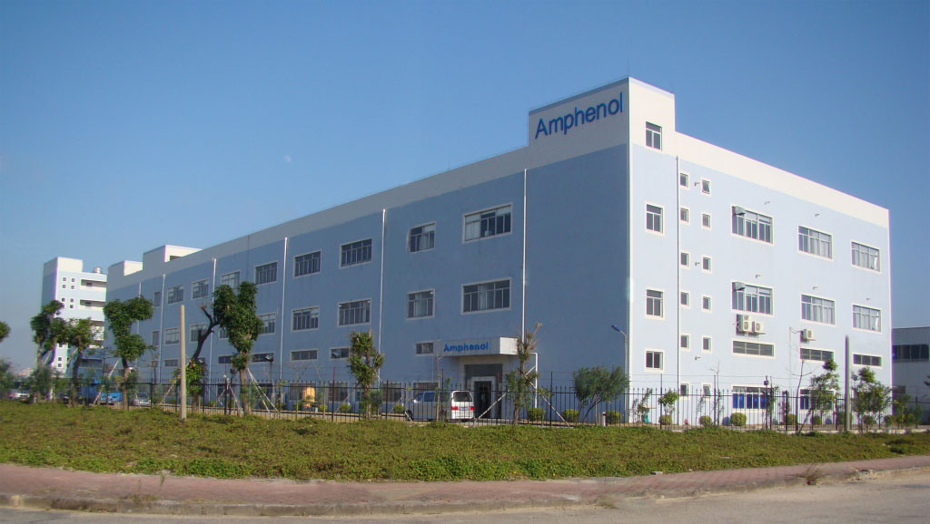 アンフェノール産業用製品グループの写真 アンフェノール産業用製品グループの写真