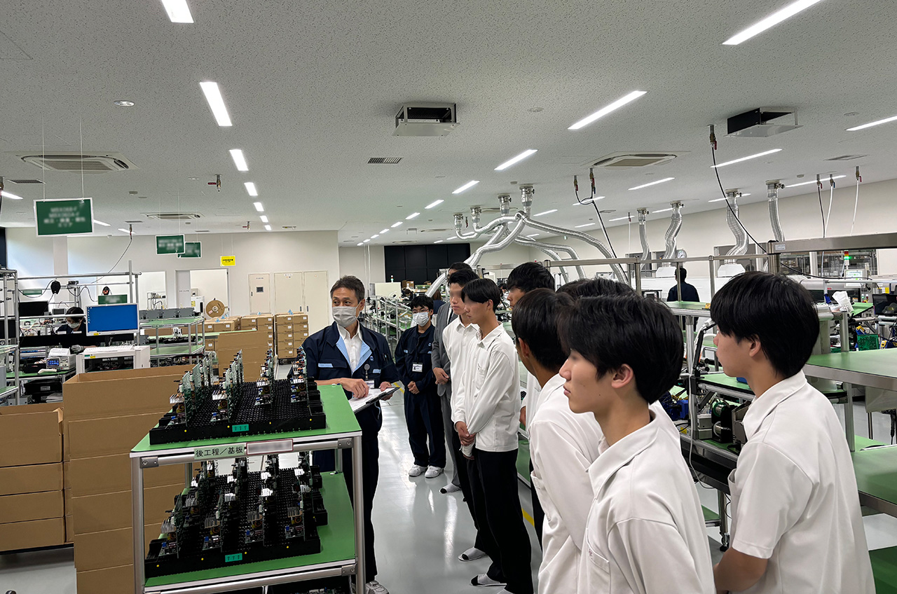 工場見学（生産工程）